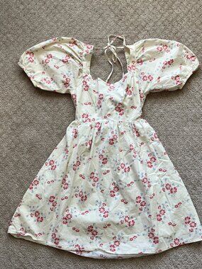 Nordstrom WAYF Babydoll Cottage Core Floral Dress Cream Puff Sleeves Bow Size XS